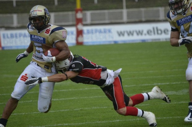 Larry Croom playing for the Dresden Monarchs in Germany.